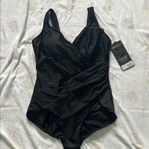 Black Miraclesuit One-Piece Swimsuit NWT size 20W